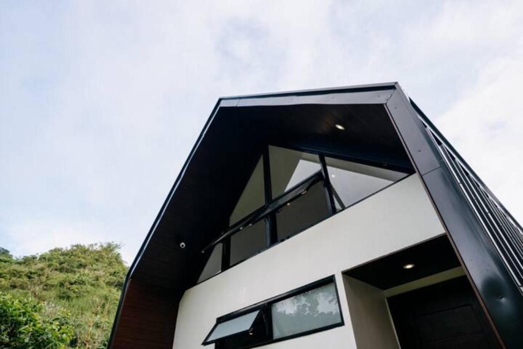 Grey Rock Mountain Cabin W/ Jacuzzi Balamban エクステリア 写真